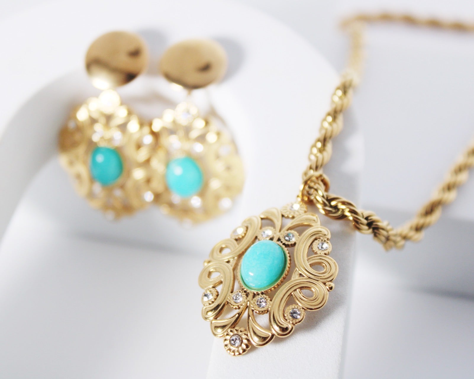 Parure perle verte