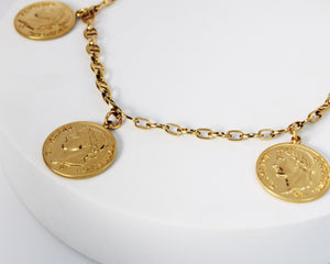 Collier Dahbiya