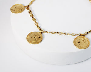 Collier Dahbiya